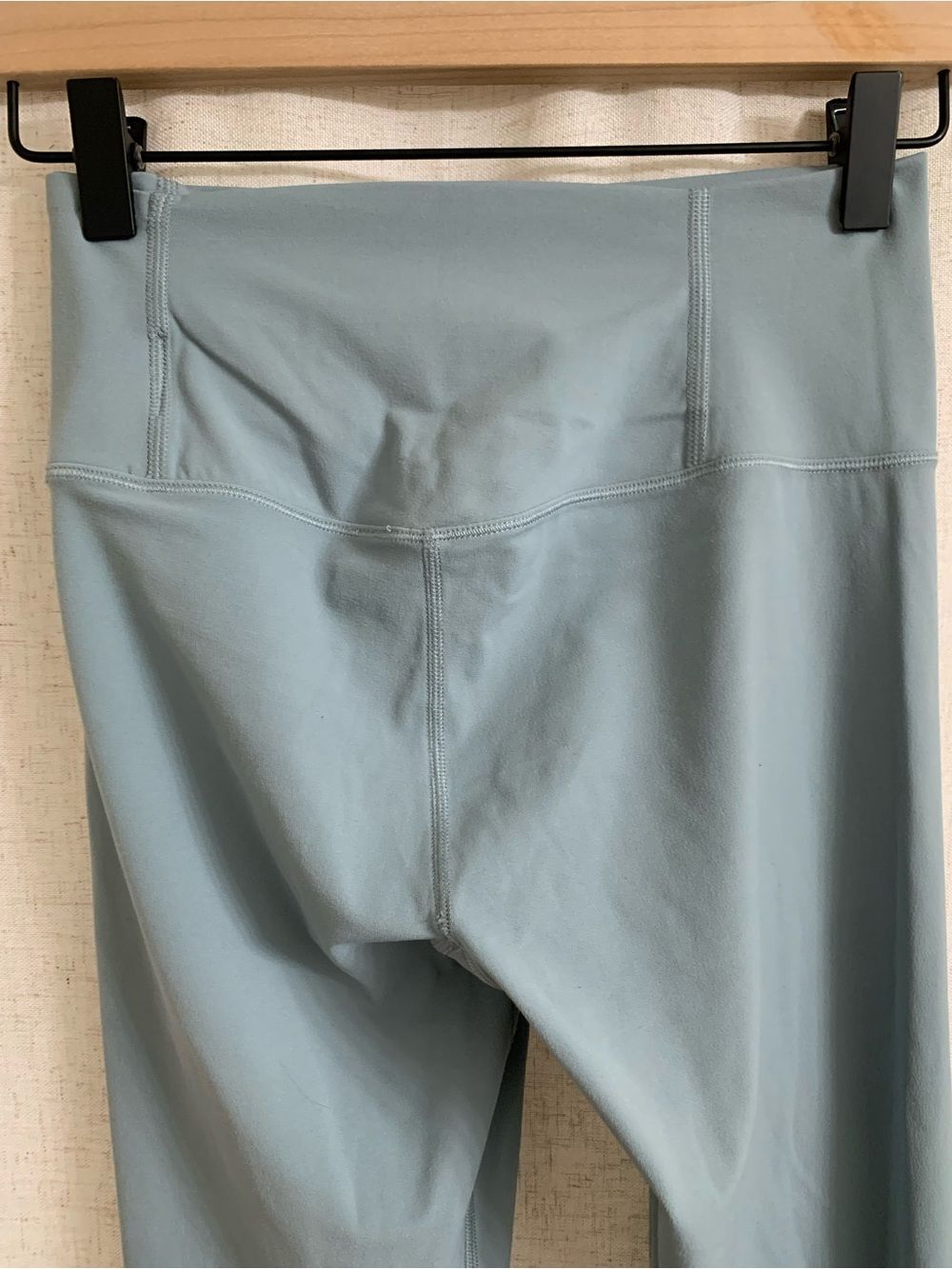 Vuori AllTheFeels Vintage Pistachio Blue High-Waist Leggings Size Small - Picture 8 of 10